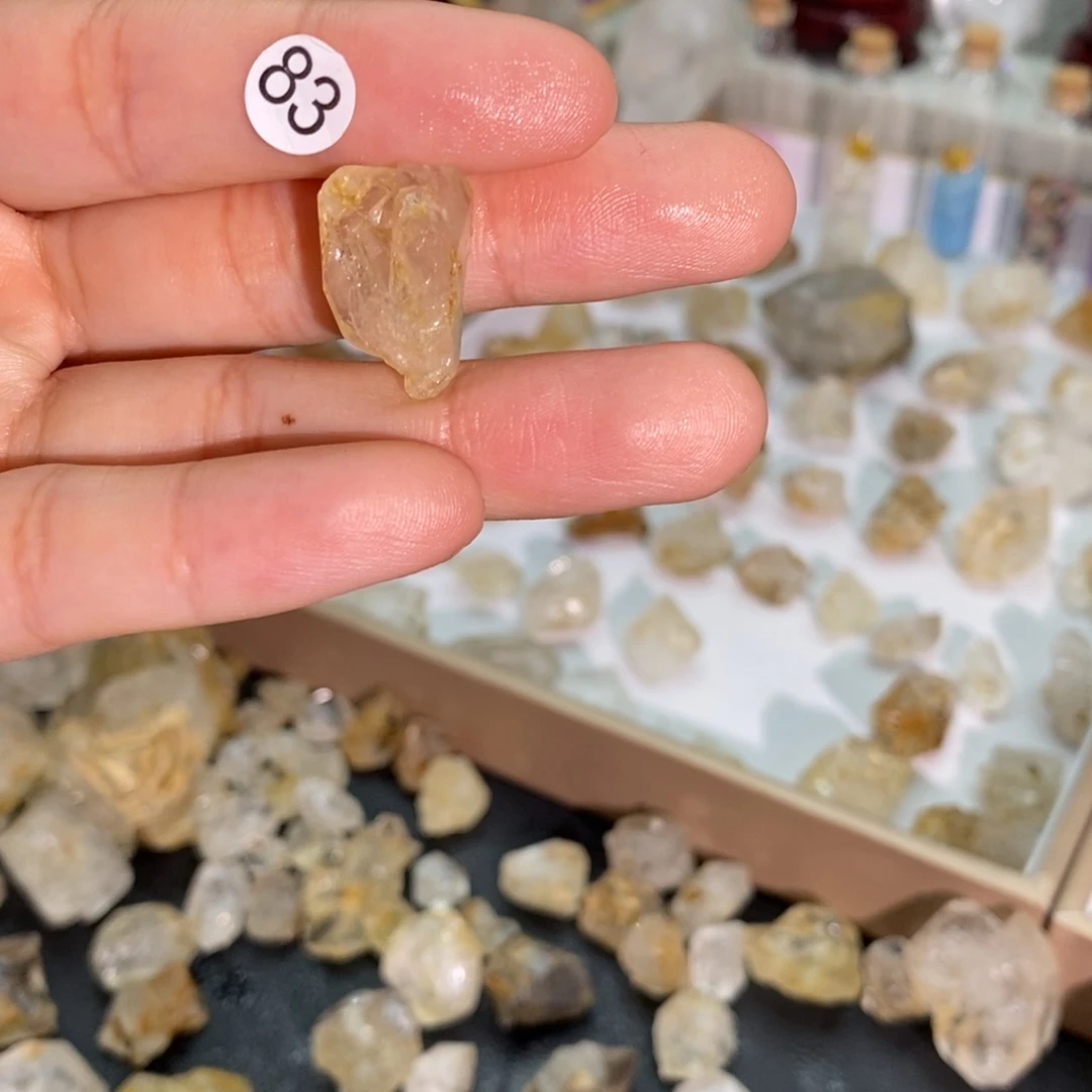 未镶嵌水晶珠宝半成品