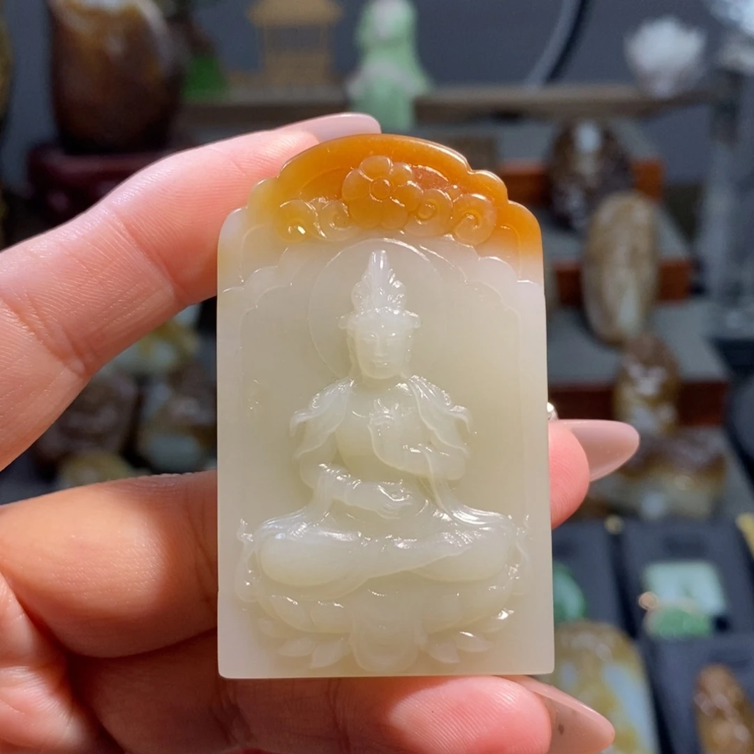 和田玉（糖玉）颈饰未镶嵌