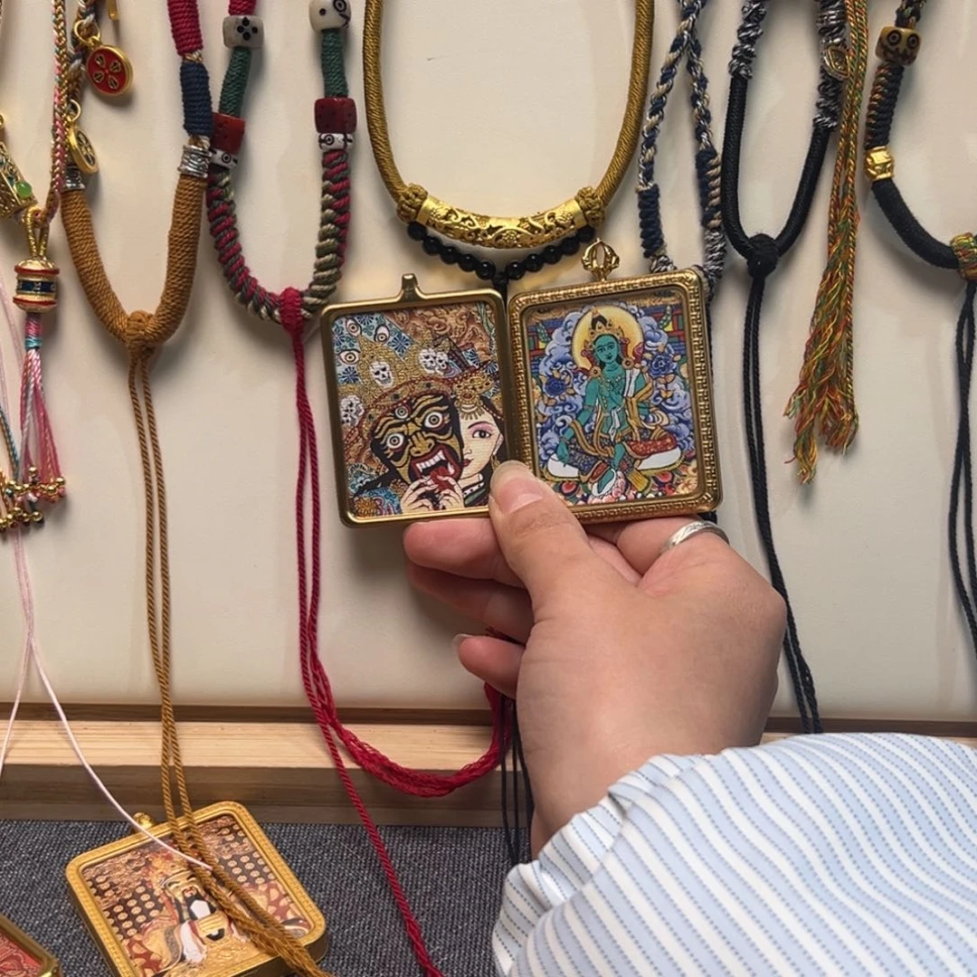 吊坠钱****来双面铜壳双面铜壳