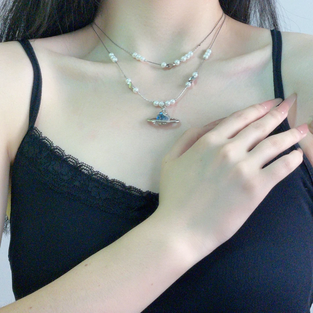 合金仿水晶项链 2535ins蓝白渐变碎冰爱心项链银色清冷感轻奢项饰