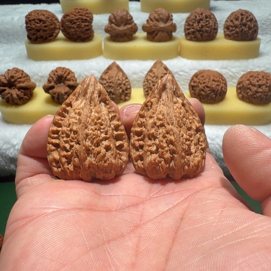 吊坠文玩核桃塔尖