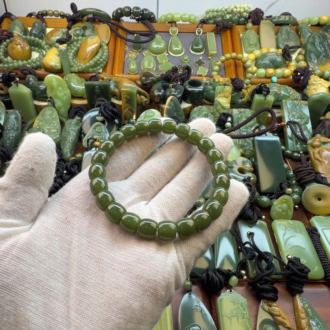 岫岩老玉（透闪石质玉）未镶嵌手链