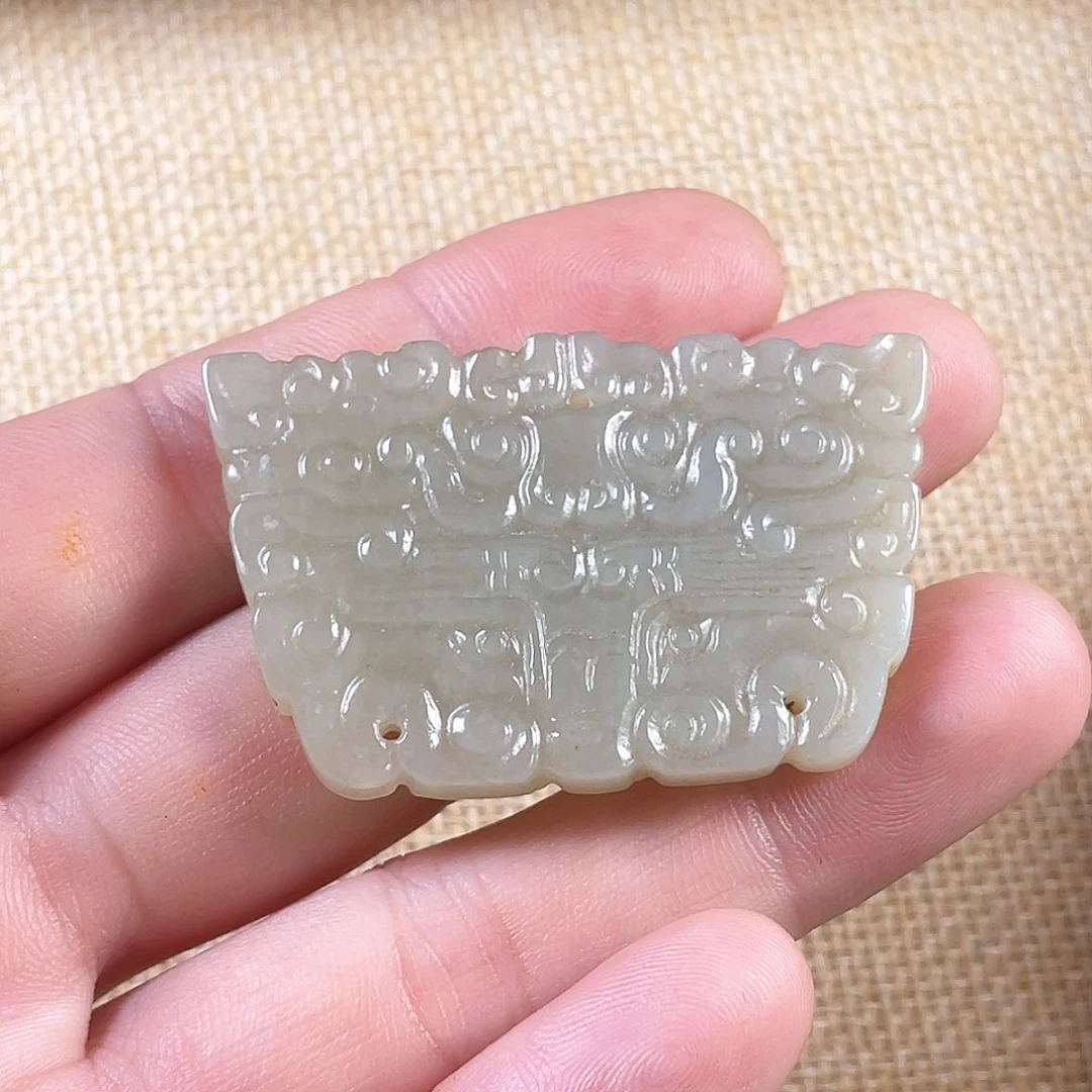 和田玉（糖玉）颈饰未镶嵌