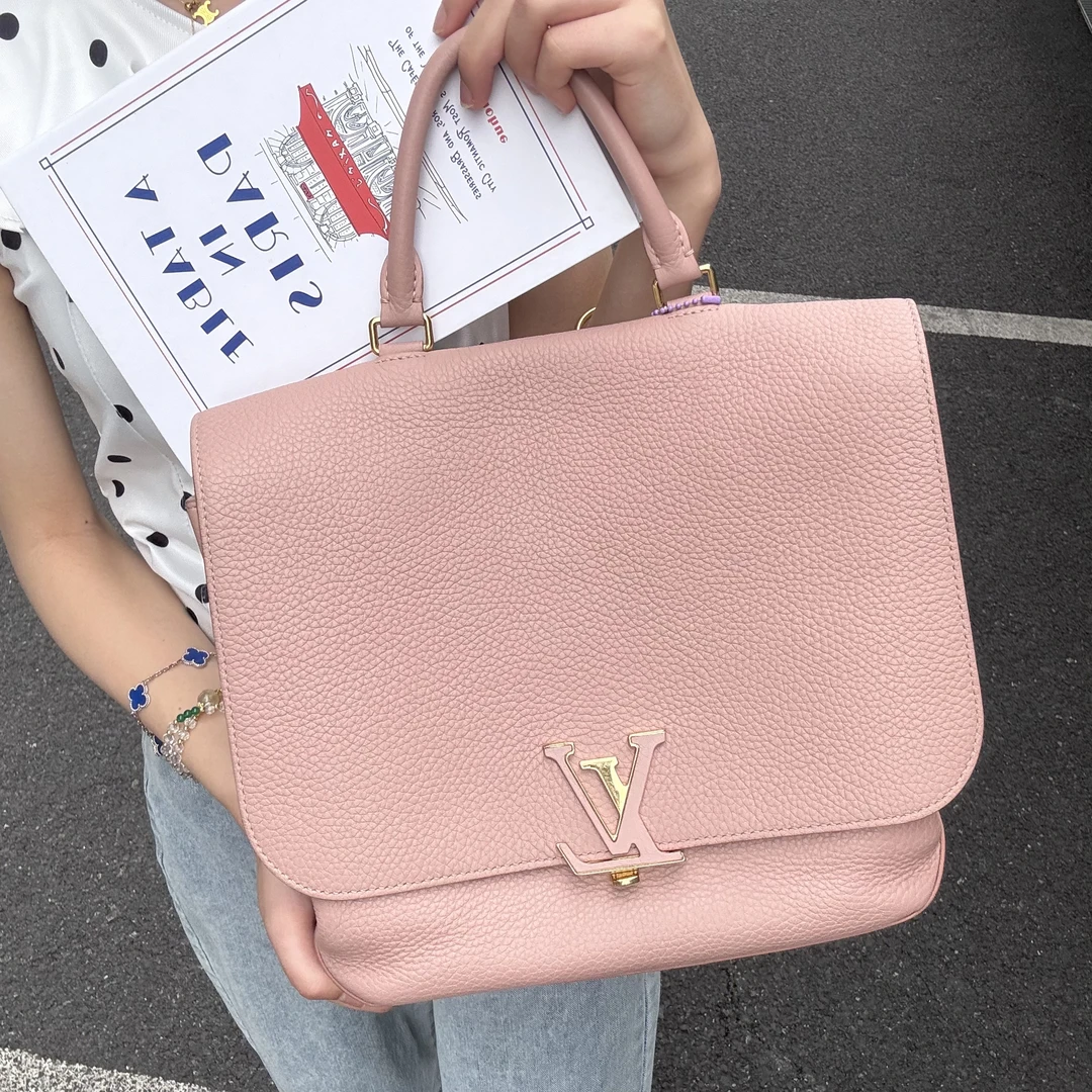 95新 LouisVuitton/路易威登 粉色大号邮差手提包