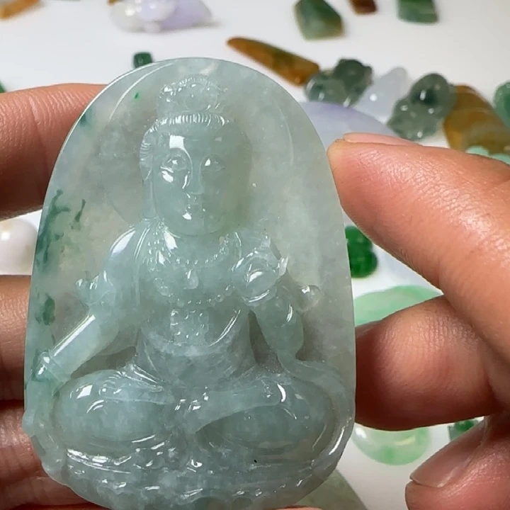 翡翠未镶嵌挂件天然翡翠