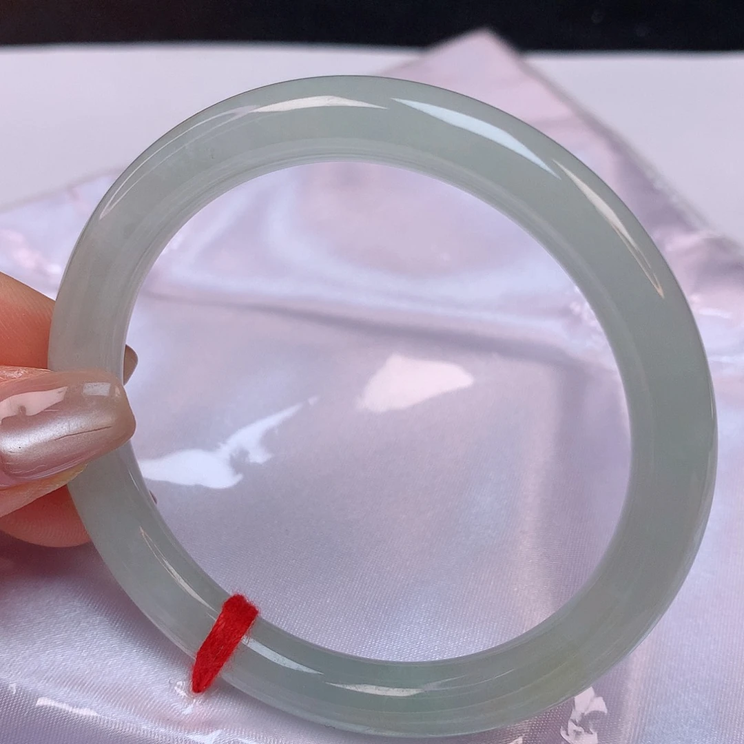 【闪购商品】翡翠手镯未镶嵌56+圆条手镯