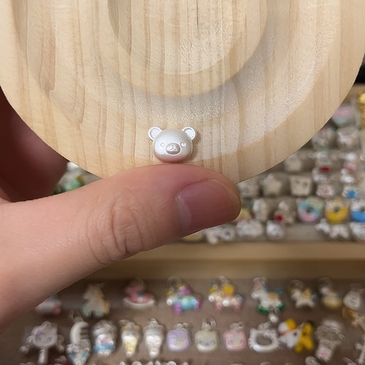 足银布艺单独轻松熊