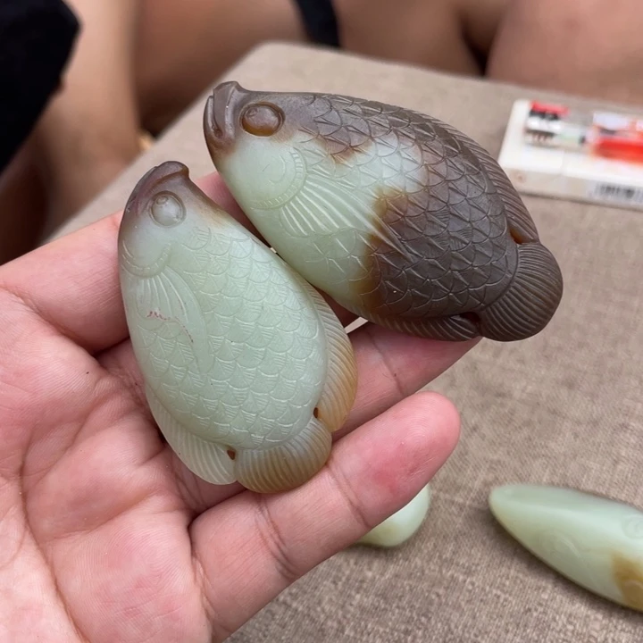 和田玉（糖玉）未镶嵌挂件