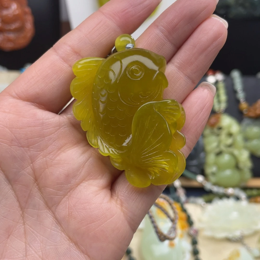 蛇纹石玉未镶嵌颈饰什****啊