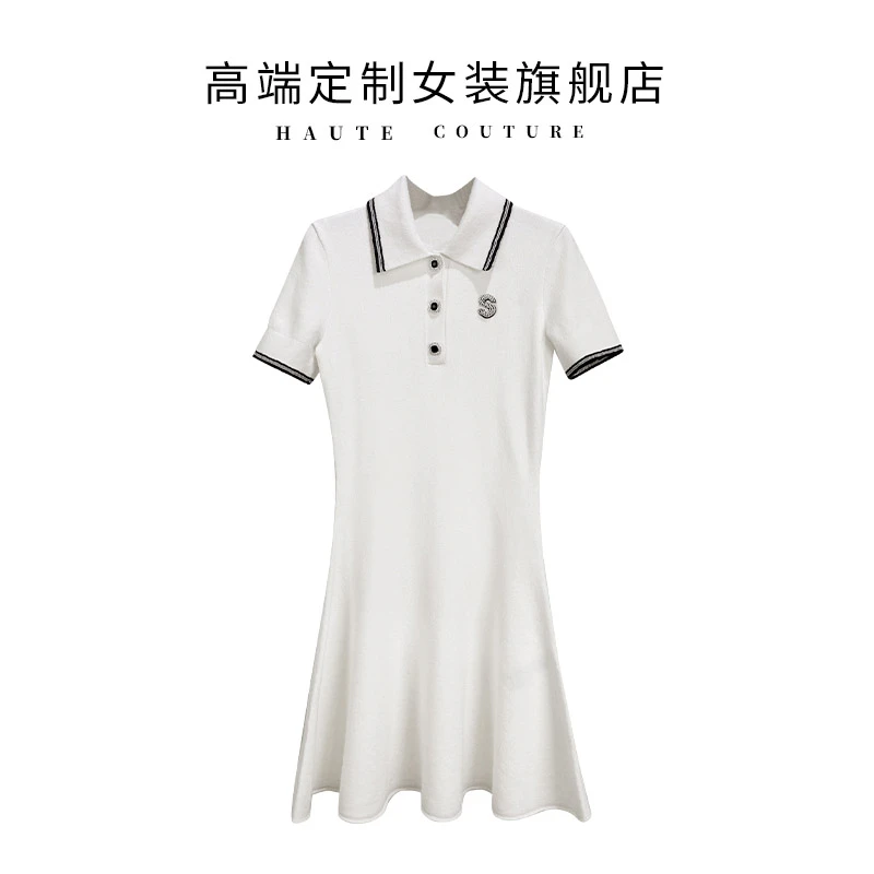 【筱翊定制】春季甜美减龄翻领镶钻字母收腰针织休闲时尚连衣裙