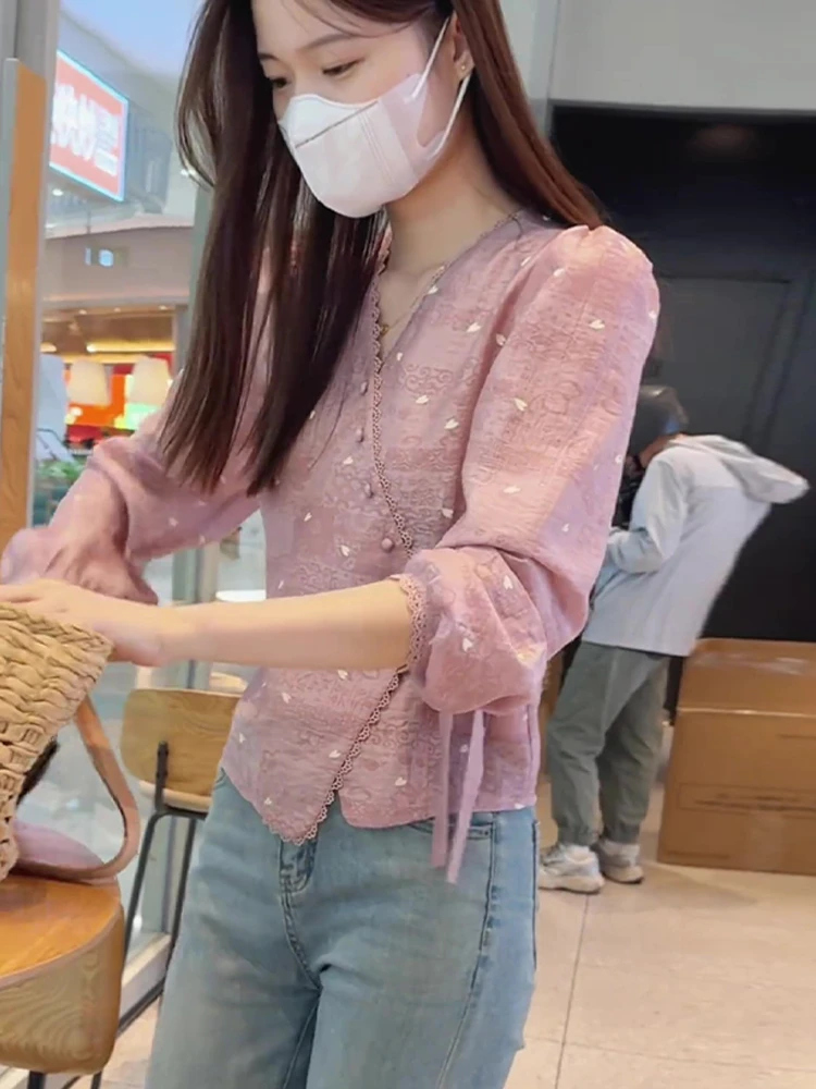 2025新款秋季衬衫高级感轻奢减龄洋气巨好看的小衫气质女士上衣