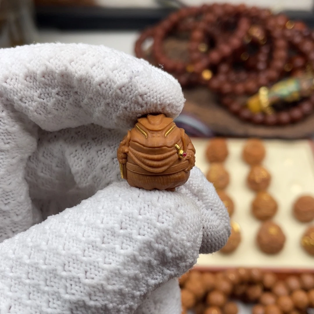 吊坠猴头核桃兴****星牛仔