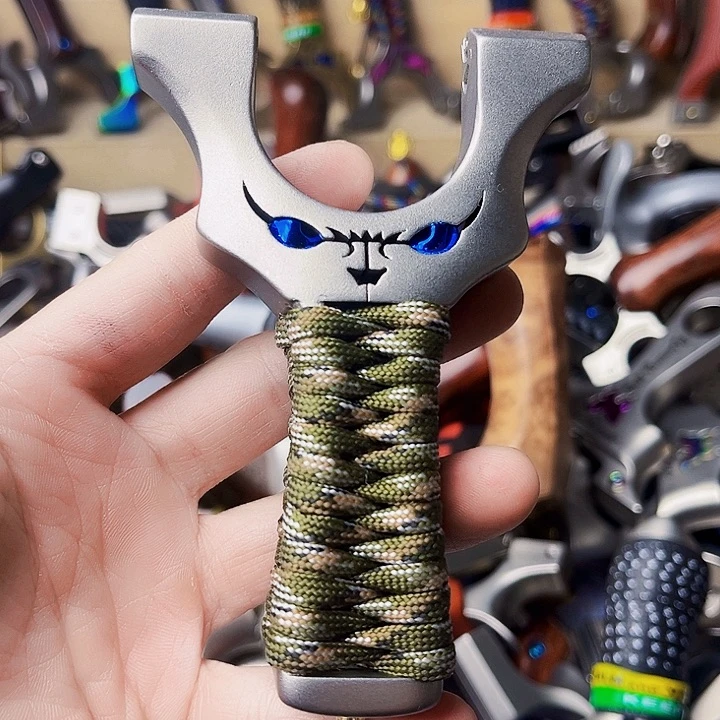 fan曲龙池。      恶魔。