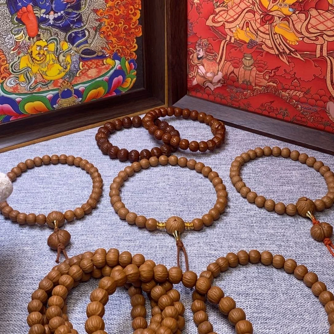 俊***杰猴头核桃吊坠福袋