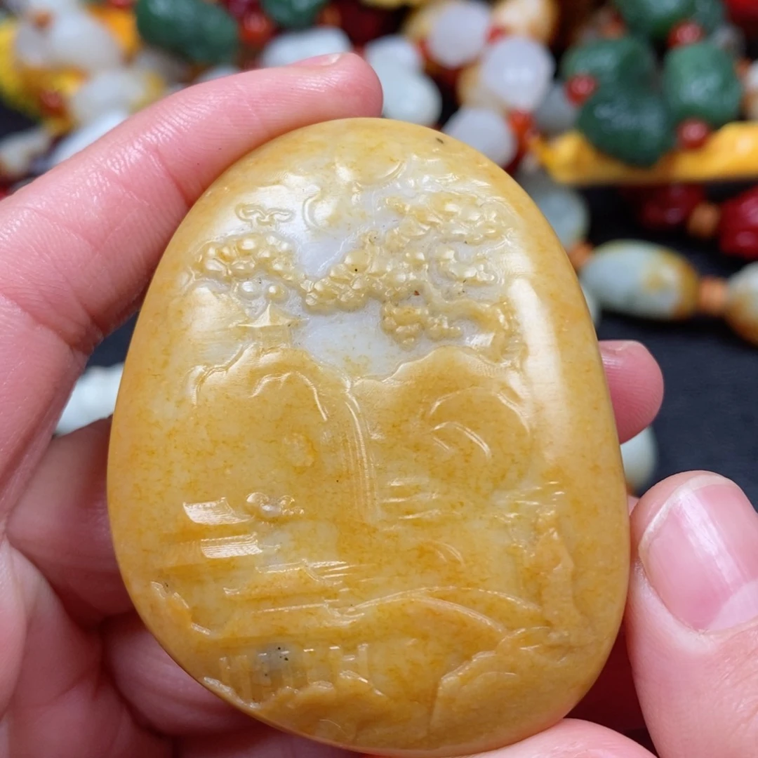 和田玉颈饰未镶嵌