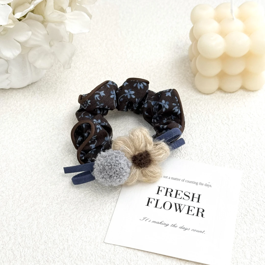 BAOSHATI/宝莎缇F-725氛围感秋冬针织花朵木耳边高弹发圈