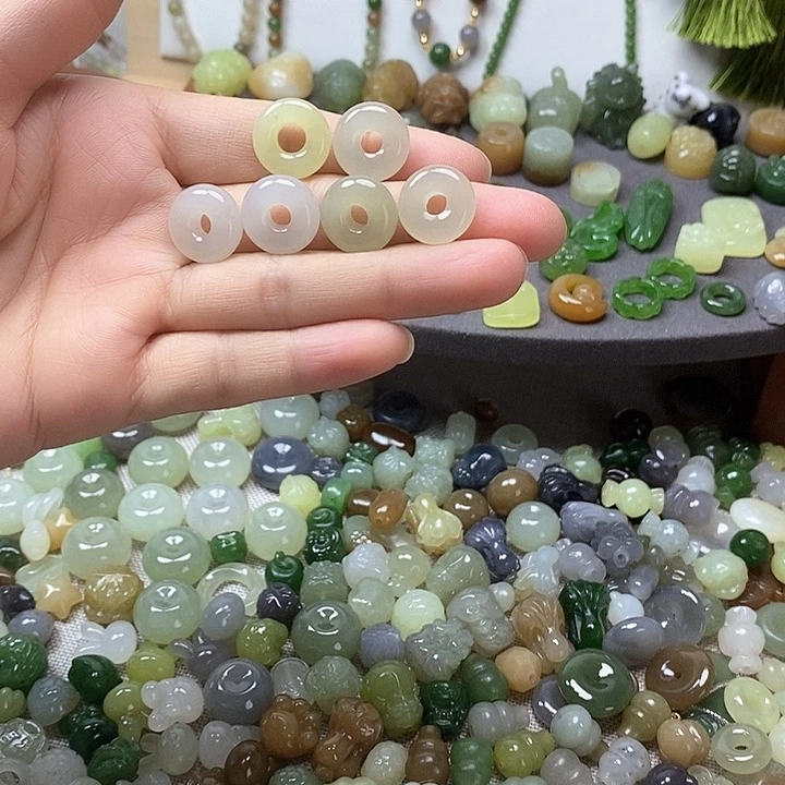 未镶嵌和田玉挂件甜甜圈98一个多样性发其一