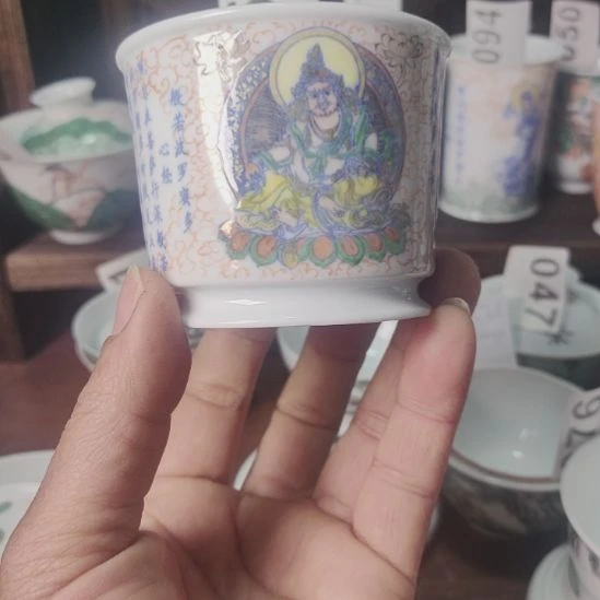 戴玉衡手绘陶瓷艺术