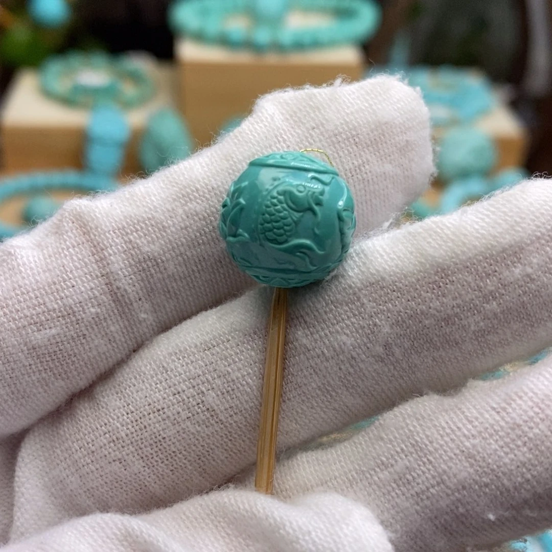 绿松石未镶嵌原矿高瓷无油无科技