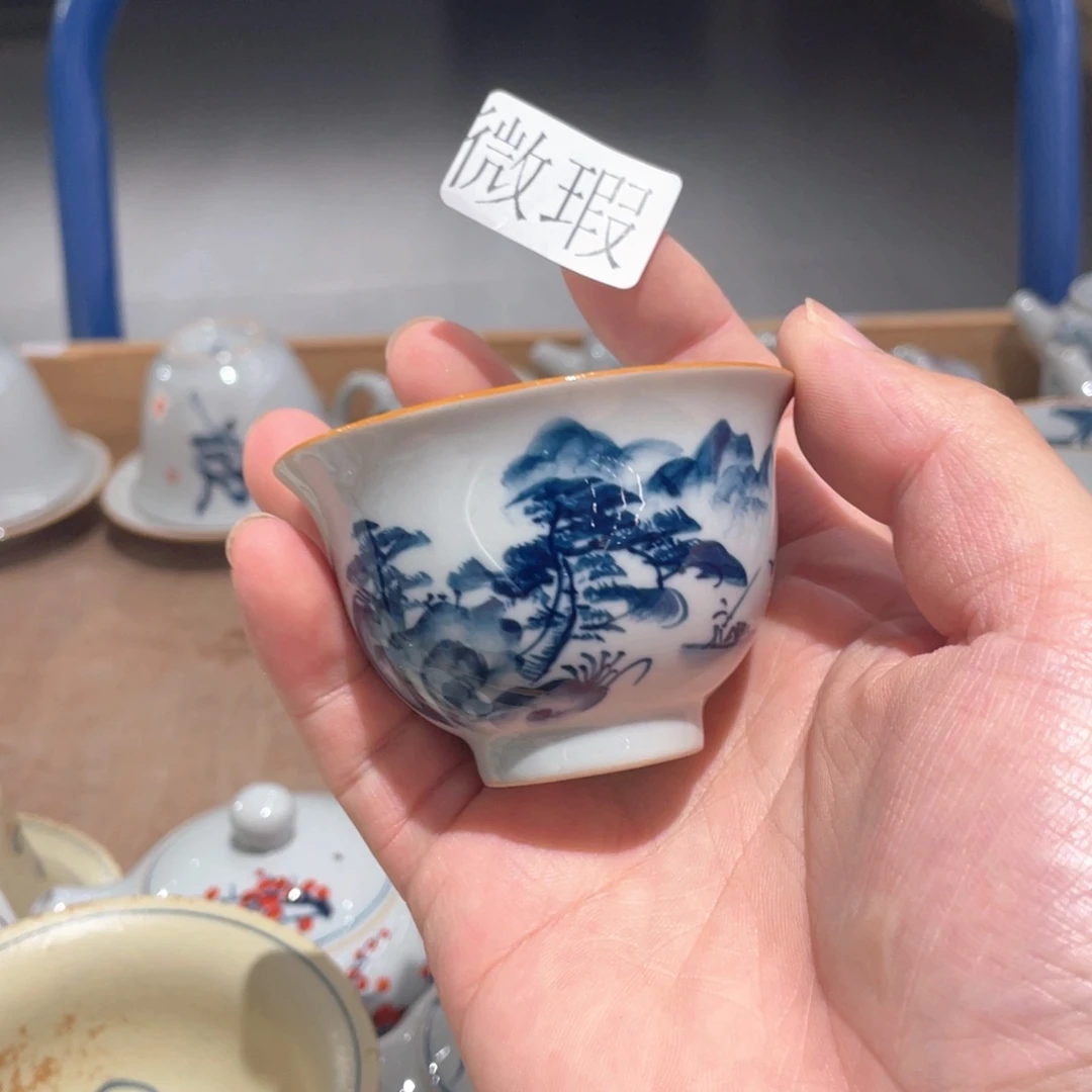 釉下手绘茶具微瑕