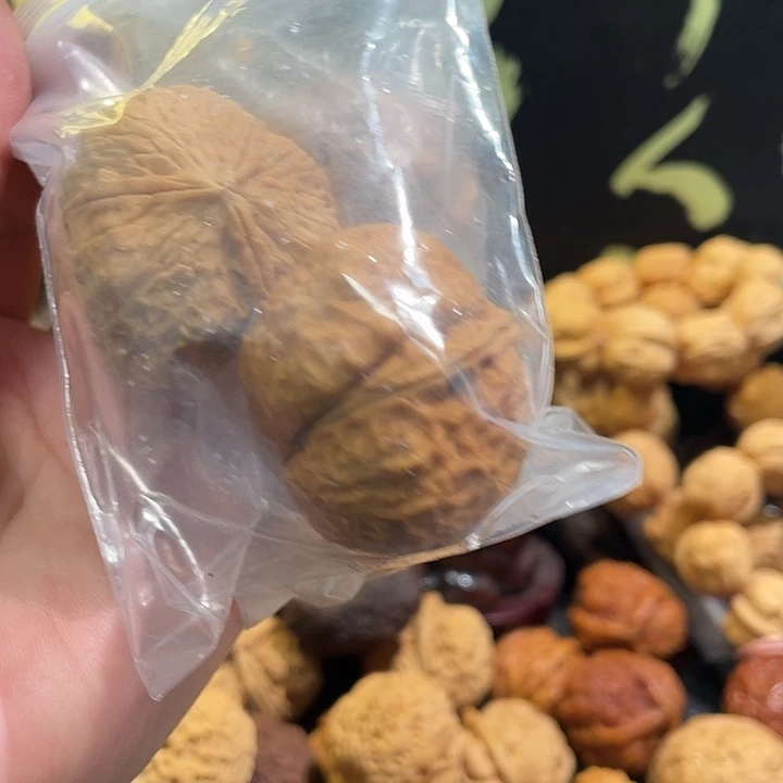 @***淡文玩核桃把件云铁22