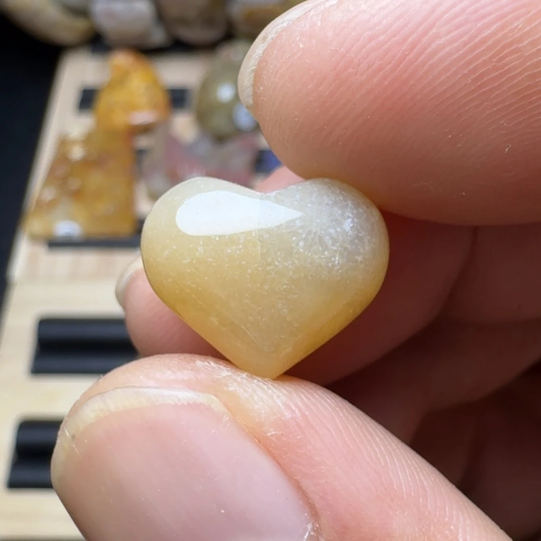 开***心未镶嵌纯天然色有机玉石保真色硅化玉补差价
