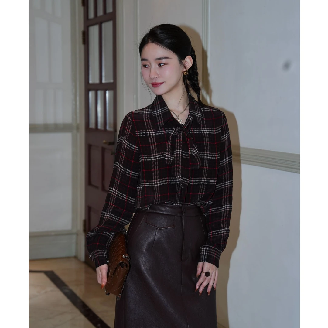 HELA AOMI“红格纹”100%人丝设计感格纹撞色设计ins风飘带打结衬衫