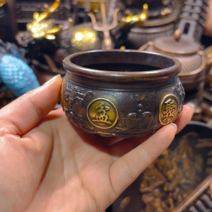 铜器摆件收收藏藏