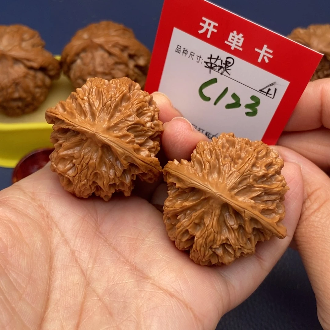 吊坠文玩核桃文玩核桃