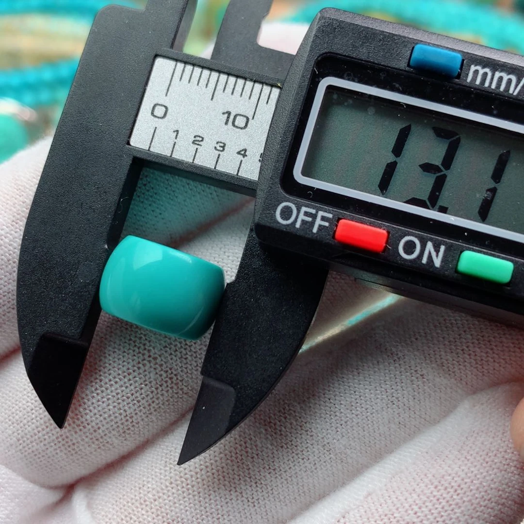 绿松石颈饰未镶嵌