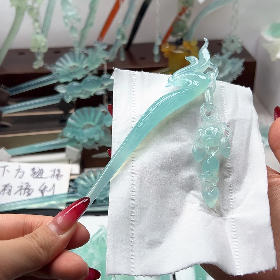 蛇纹石玉未镶嵌发饰