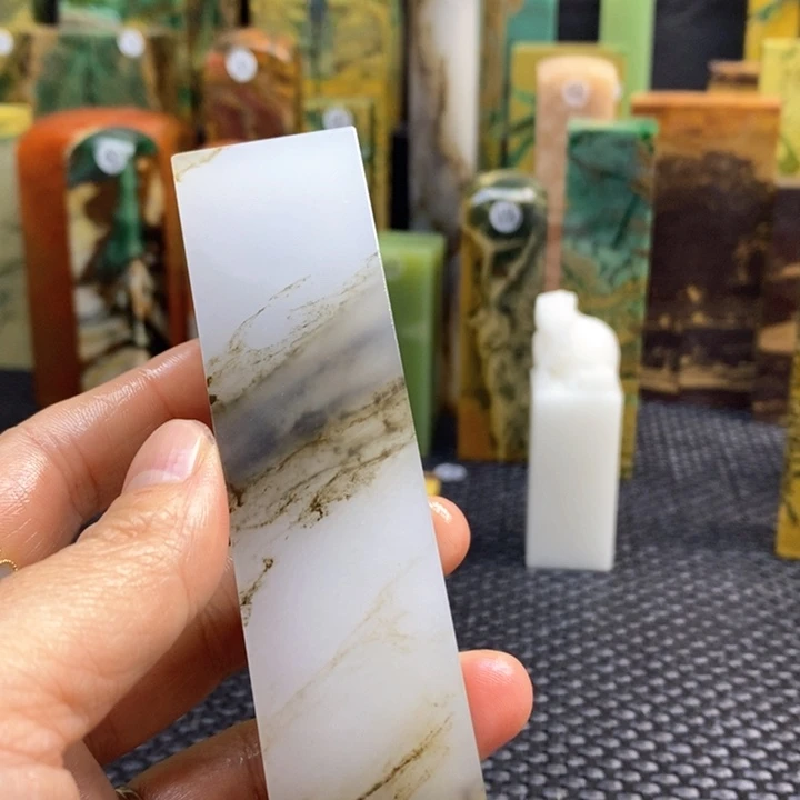 青田石j**k青田石印章石