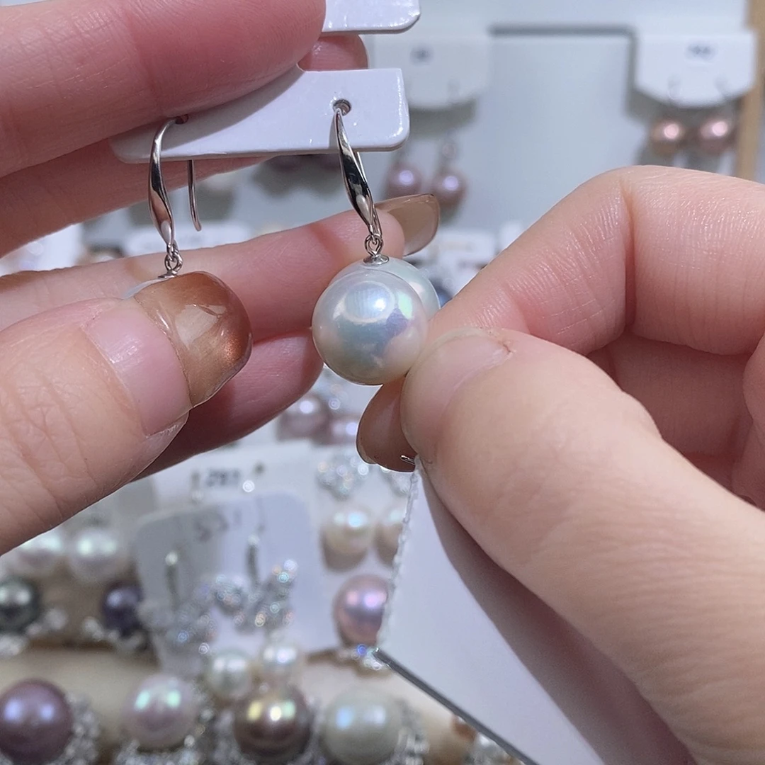 淡水珍珠银S925镶嵌耳饰w12.4
