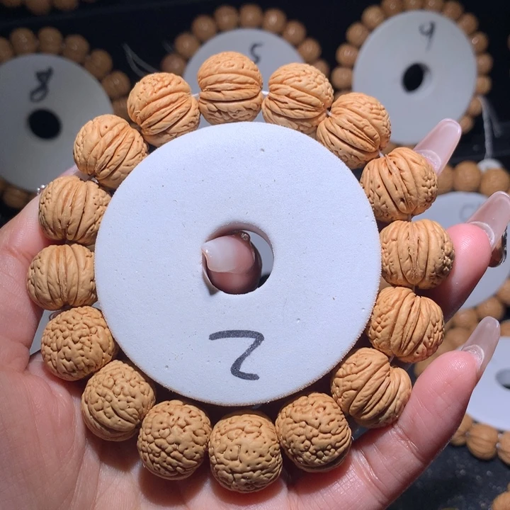 桃核手串虎皮肌肉