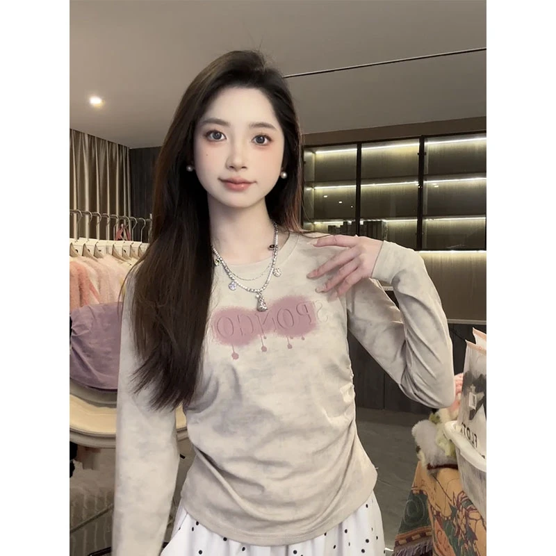 【现货】韩系气质立体钢印字母圆领扎染收腰显瘦长袖T恤打底内搭女