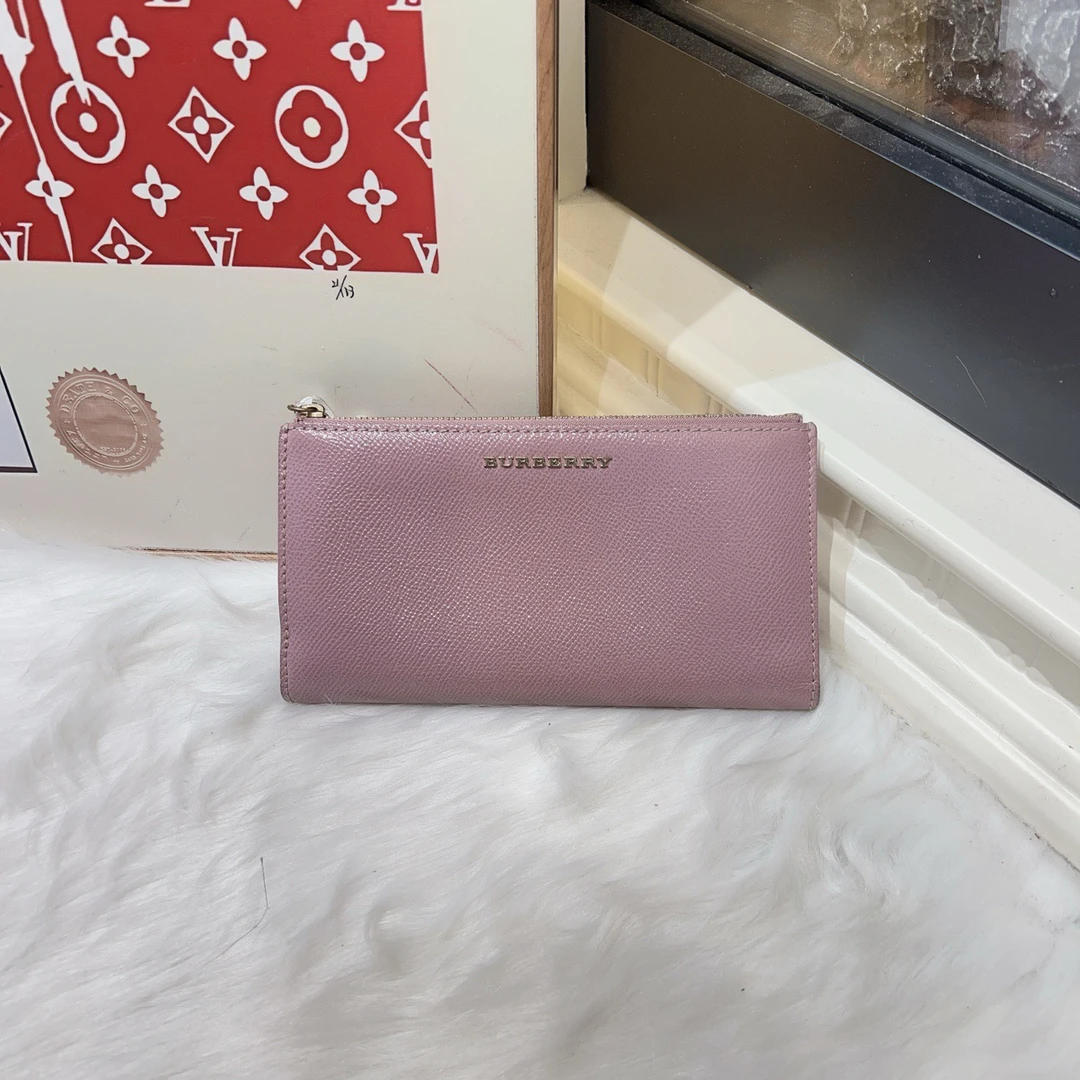 95新 BURBERRY/博柏利 巴宝莉对折钱包 cj3573
