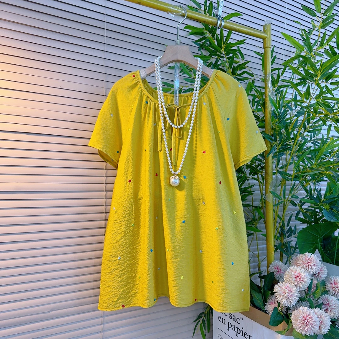 837胖mm韩版慵懒风宽松遮肉重工提花刺绣爱心款设计感减龄短袖衫