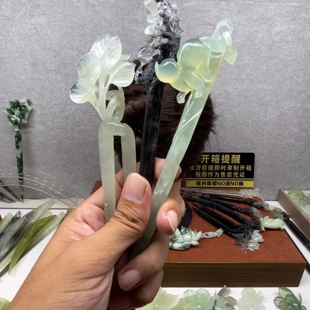 我***呀蛇纹石玉未镶嵌发饰