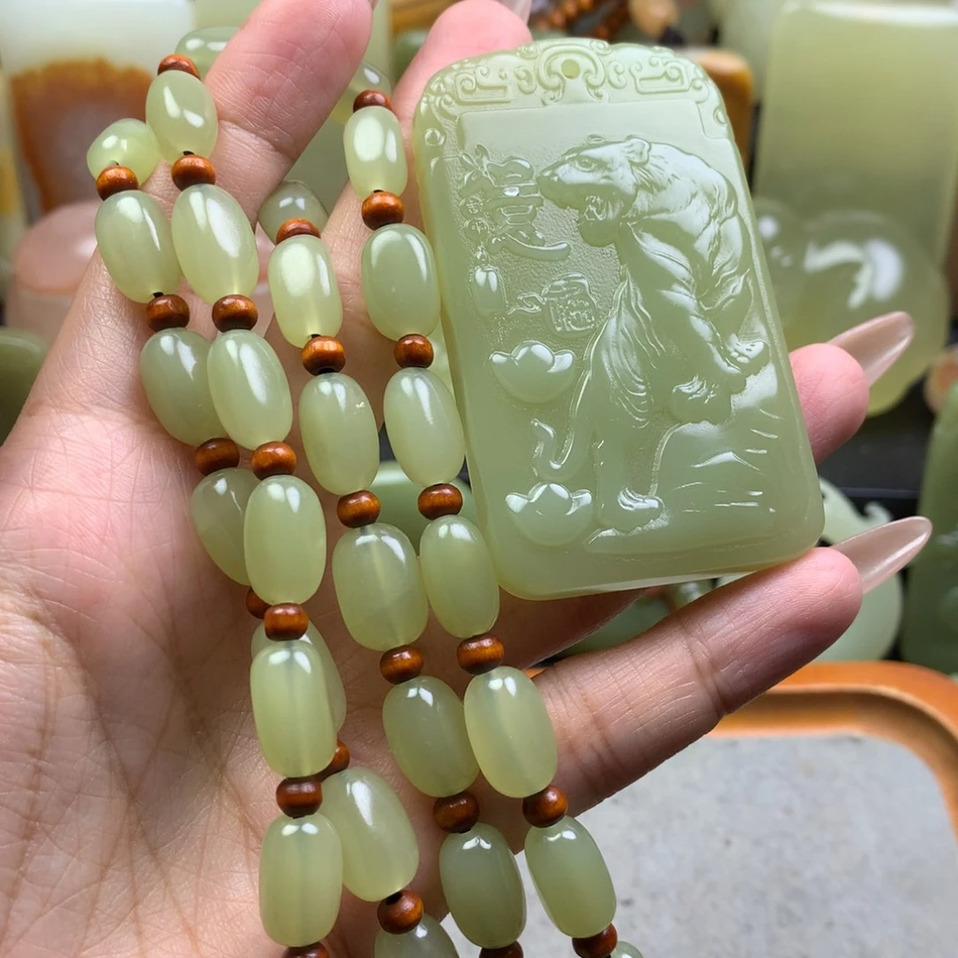 新疆昆仑山料牌子