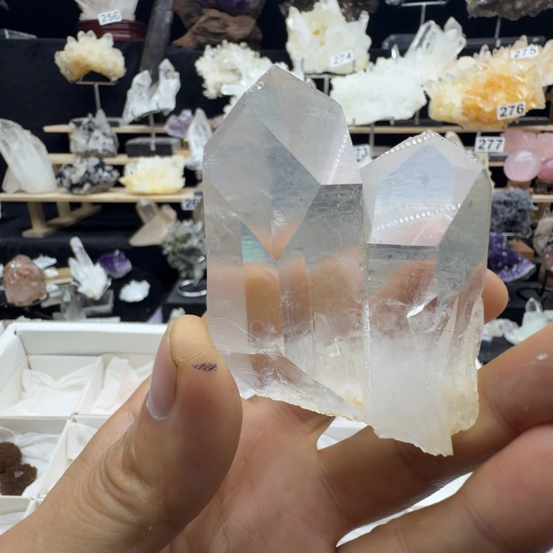S***貝石材天然水晶摆件
