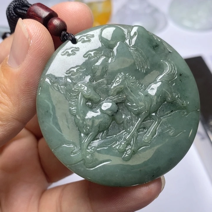 颈饰未镶嵌翡翠翡翠