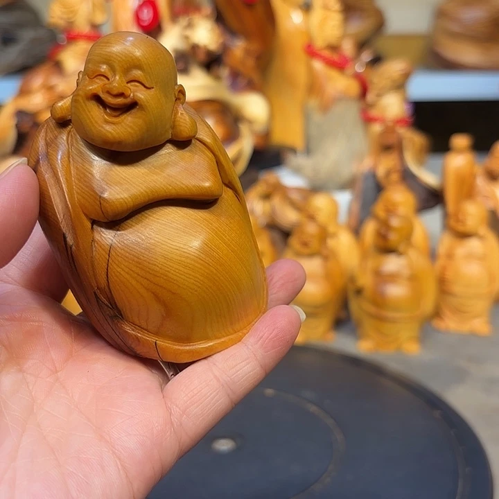 柏木太行崖柏弥勒佛