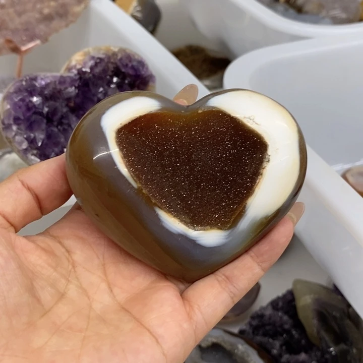 珠宝半成品未镶嵌紫晶