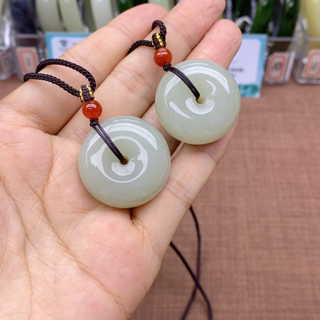 吊坠(不含链)未镶嵌和田玉