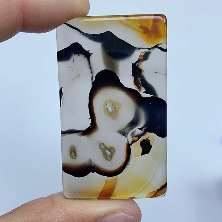 玛瑙/玉髓未镶嵌珠宝半成品
