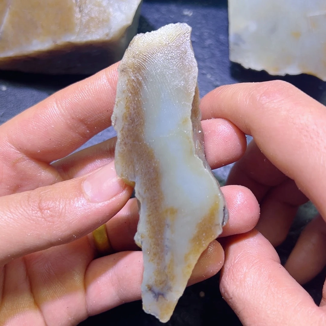 和田玉未镶嵌珠宝半成品