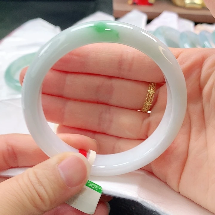 未镶嵌手镯翡翠缅甸A货翡翠手镯