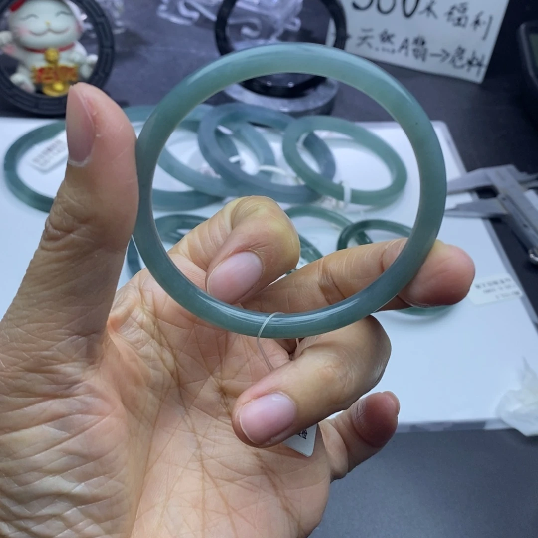 定制翡翠未镶嵌成品买断