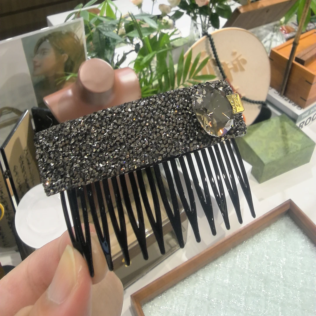 精致满镶烫钻重工大钻插梳5239