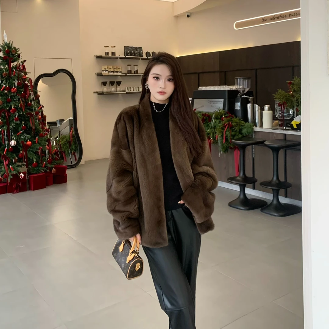 【DUDU FUR】2025冬季横排蝙蝠袖新款进口水貂中长款外套JK25012